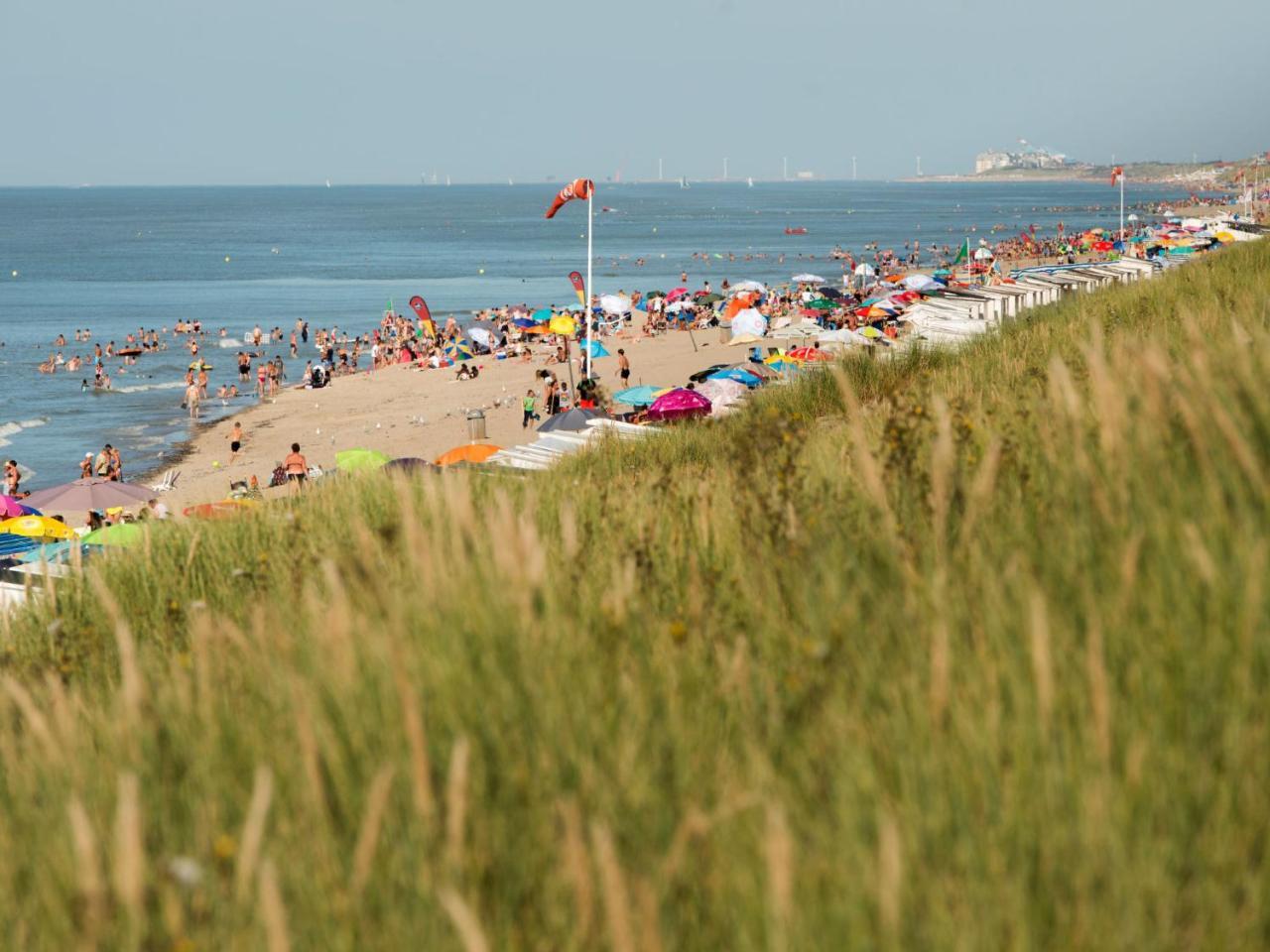 Holiday Home Noordzeepark Zeewind 2-1 By Interhome Mispelburg Exterior photo
